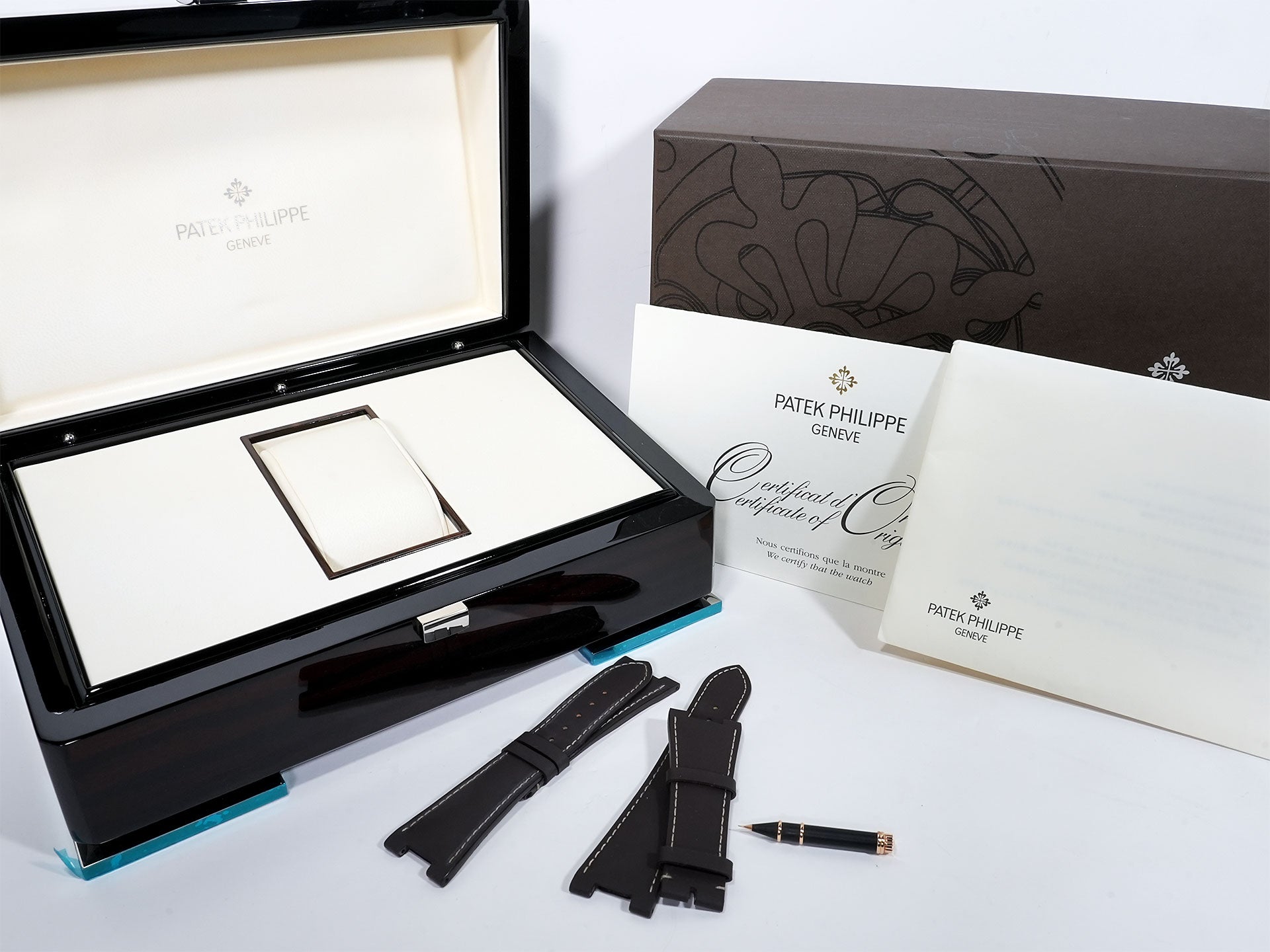 パテックフィリップ ノーチラス クロノグラフ Ref.5980R-001 ローズゴールド ブラウン文字盤 美品 wqtks6gz