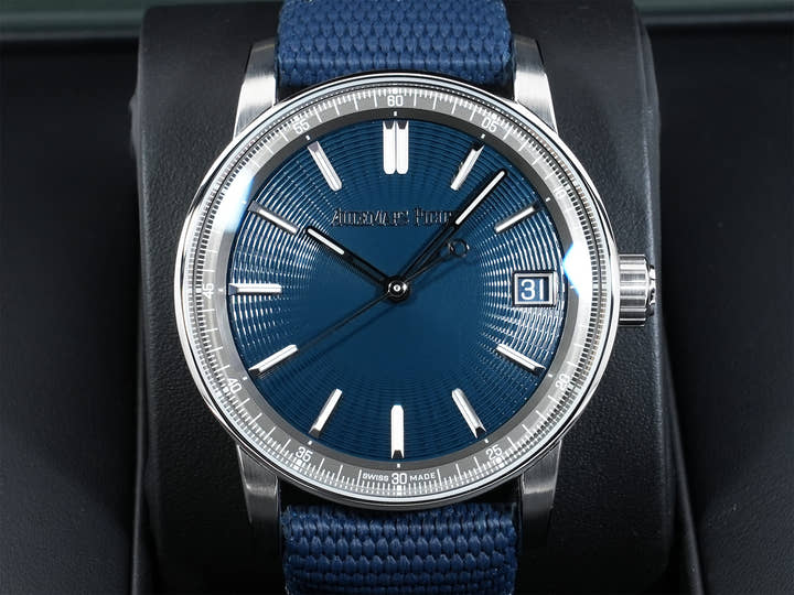 Audemars Piguet CODE 11.59 by Audemars Piguet Ref. 15210ST.OO.A348KB.01 Stainless Steel Night Blue Dial Unused 8bvcz3kw