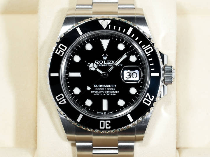 Rolex Submariner Date Ref.126610LN Stainless Steel Black Dial Excellent Used Condition v8uomye6