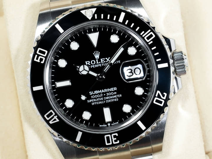 Rolex Submariner Date Ref.126610LN Stainless Steel Black Dial Excellent Used Condition v8uomye6