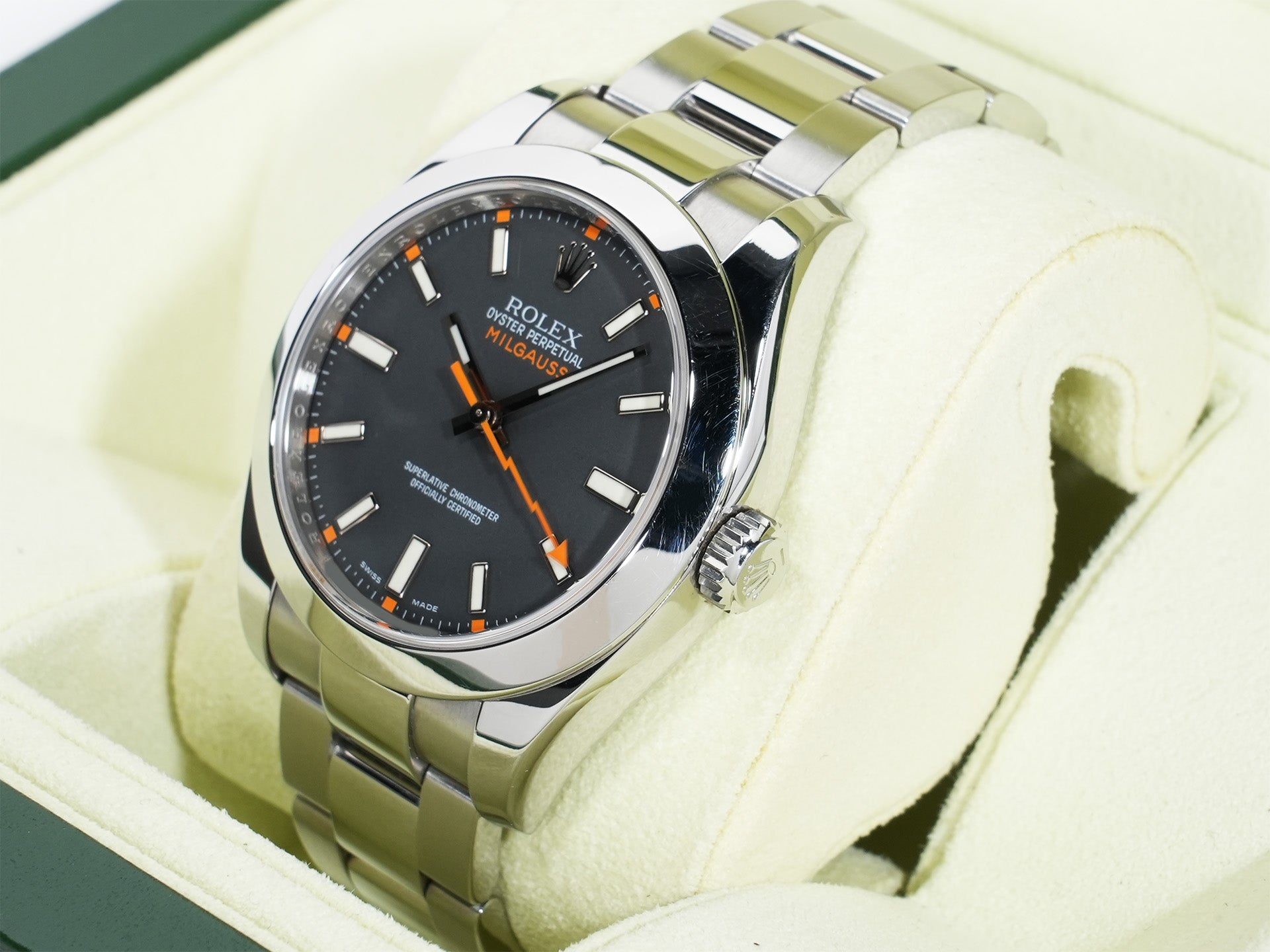 Rolex Milgauss Ref.116400 Stainless Steel Black Dial Used e6wsdpmy
