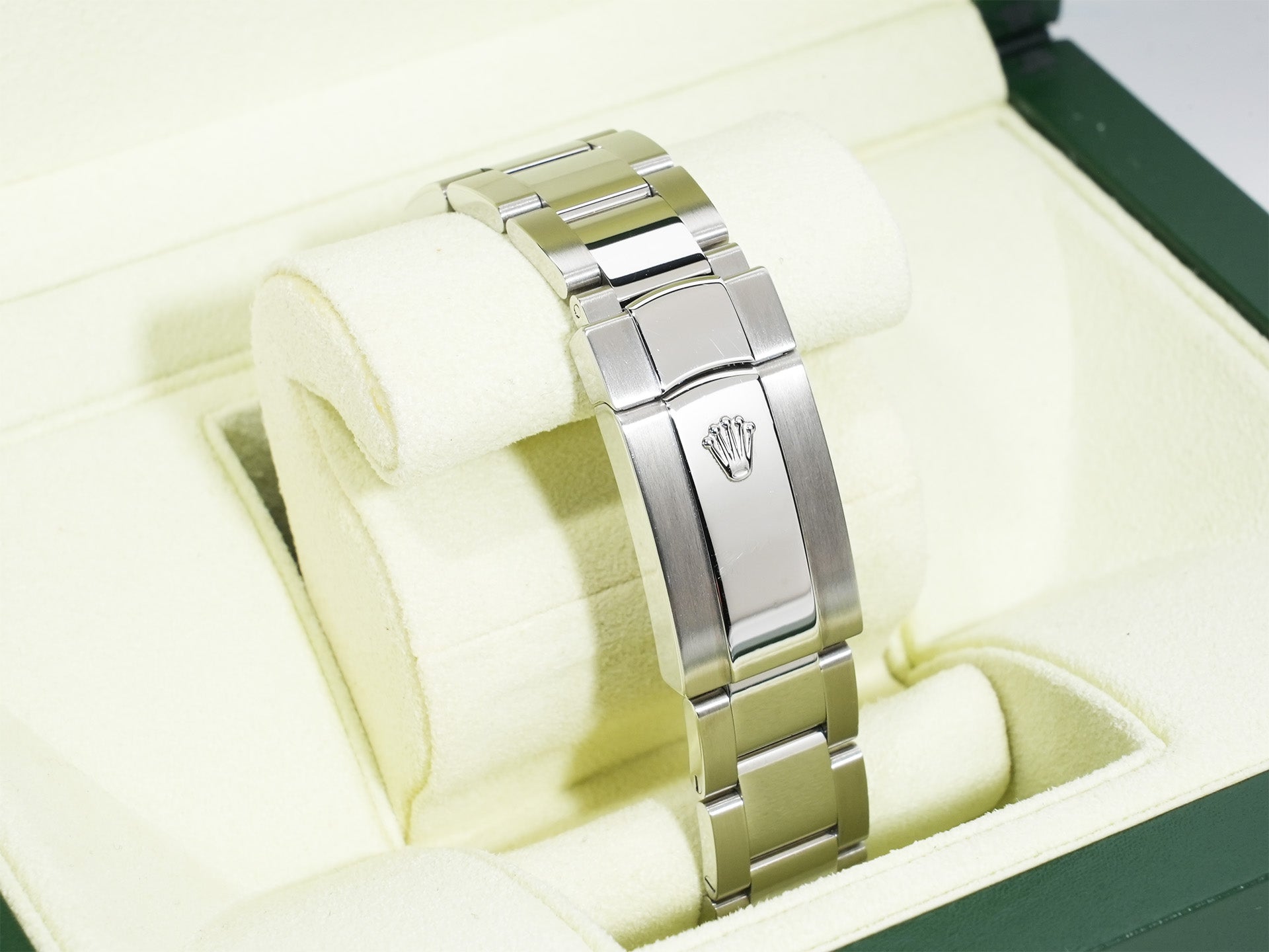 Rolex Milgauss Ref.116400 Stainless Steel Black Dial Used e6wsdpmy