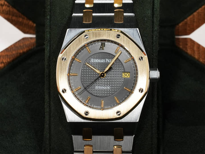 Audemars Piguet Royal Oak Ref.15050SA.O.0789SA.01 Stainless Steel/Yellow Gold Gray Dial Pre-owned o27rmxrf