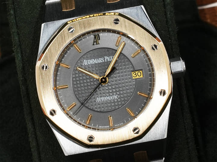 Audemars Piguet Royal Oak Ref.15050SA.O.0789SA.01 Stainless Steel/Yellow Gold Gray Dial Pre-owned o27rmxrf