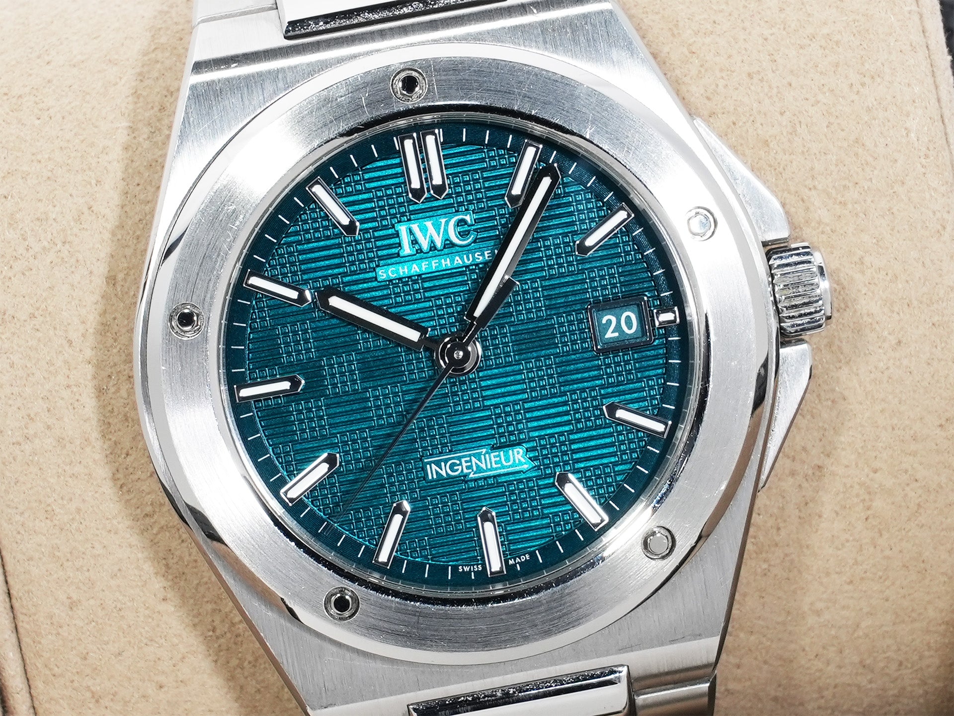 IWC インヂュニア オートマティック 40 Ref.IW328903 ステンレススチール グリーン文字盤 中古 tvs7ec55