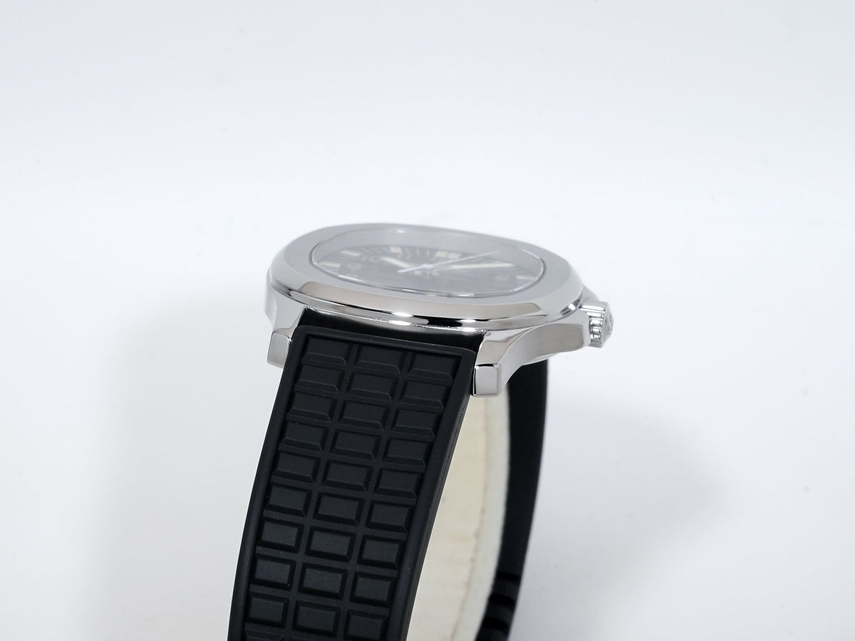Patek Philippe Aquanaut Ref. 5064A-001 Stainless Steel Black Dial Excellent Condition zkkgyxgq