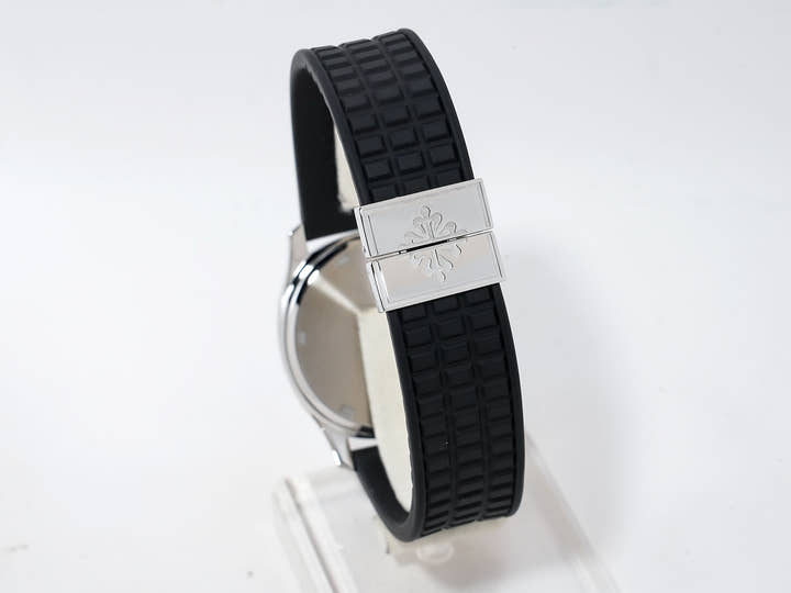 Patek Philippe Aquanaut Ref. 5064A-001 Stainless Steel Black Dial Excellent Condition zkkgyxgq