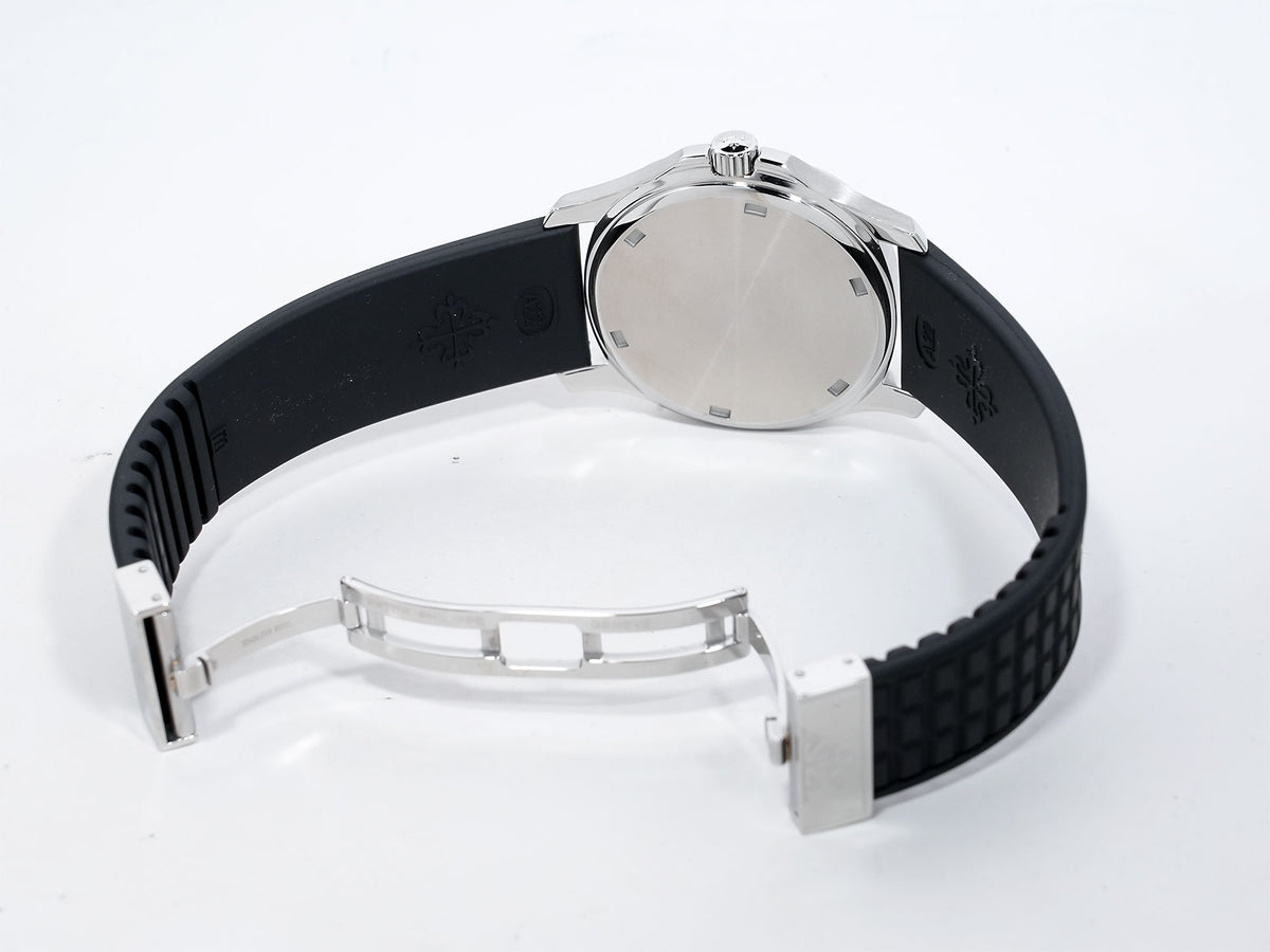 Patek Philippe Aquanaut Ref. 5064A-001 Stainless Steel Black Dial Excellent Condition zkkgyxgq