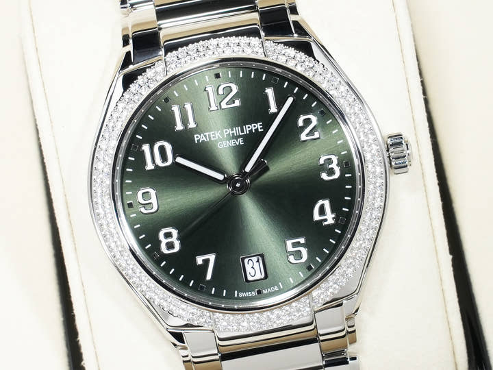 パテックフィリップ Twenty-4 Ref.7300/1200A-011 ステンレススチール オリーブグリーン ソレイユ文字盤 未使用 hxqqg7kz
