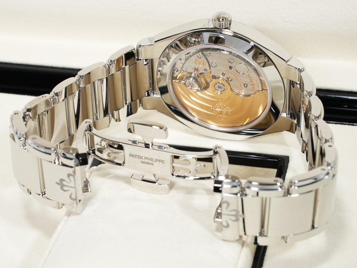 パテックフィリップ Twenty-4 Ref.7300/1200A-011 ステンレススチール オリーブグリーン ソレイユ文字盤 未使用 hxqqg7kz