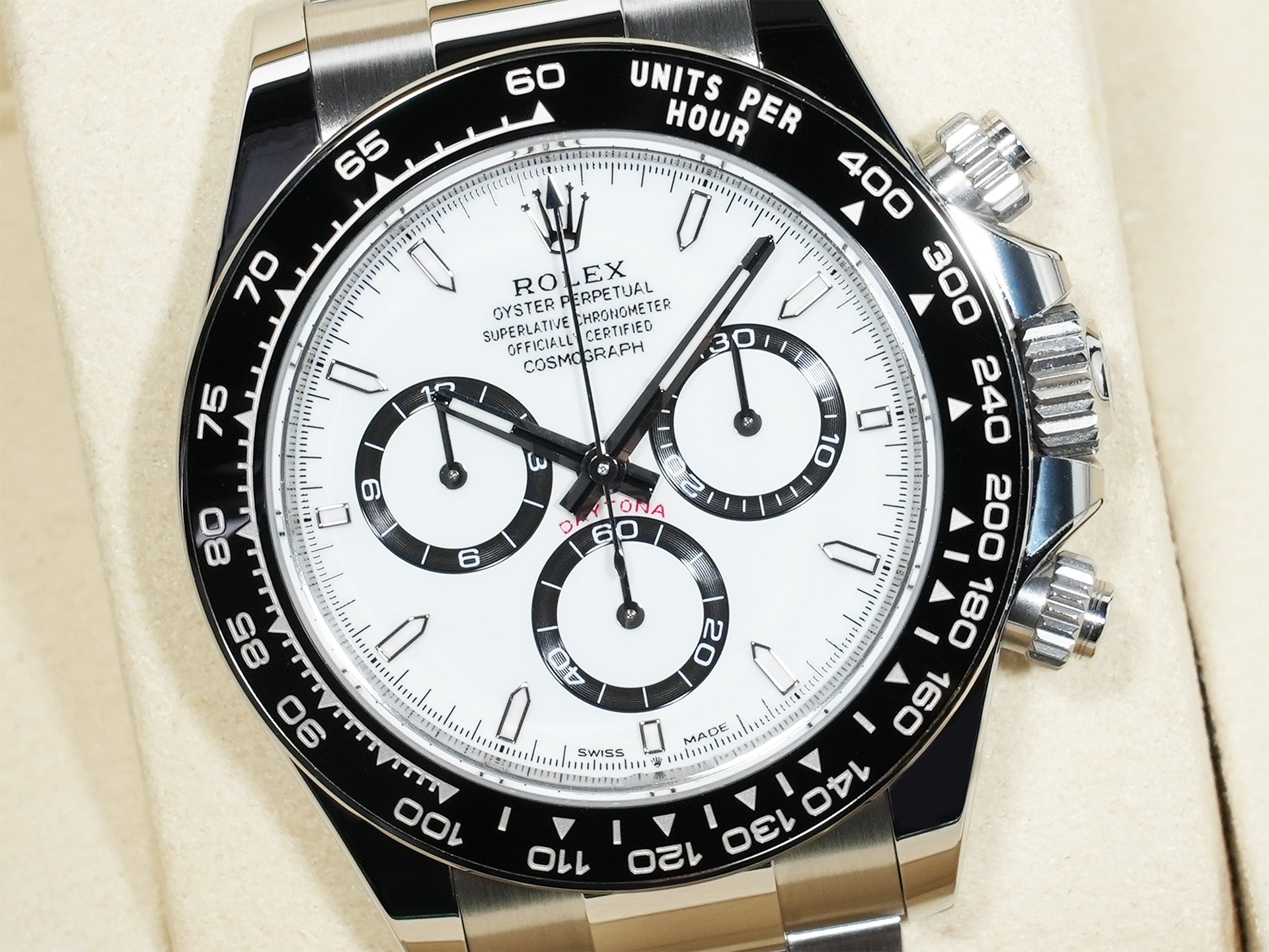 ROLEX Daytona Ref. 126500LN Stainless Steel White Dial Excellent Condition ip42htn7