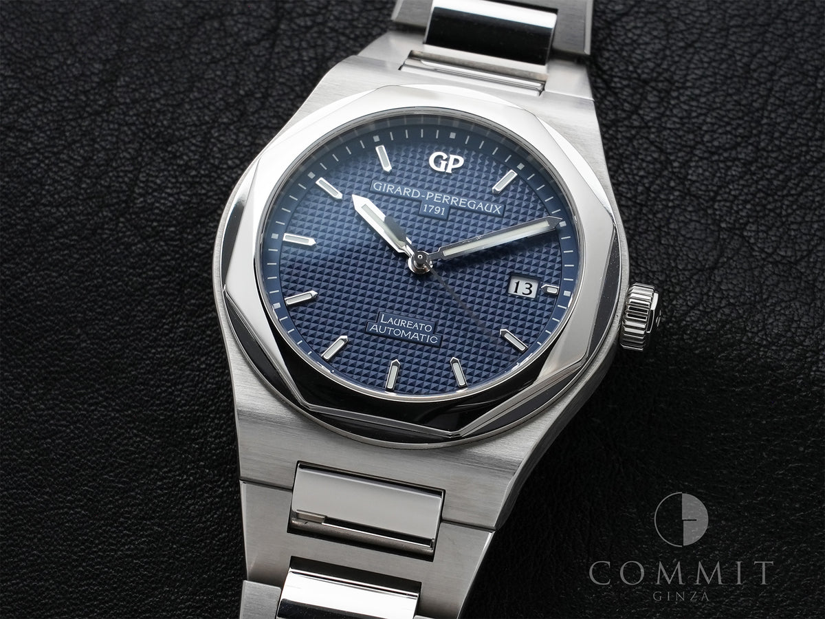 Girard-Perregaux Laureato Ref.81000-11-431-11A Stainless Steel Blue Dial Used 78zms5wi