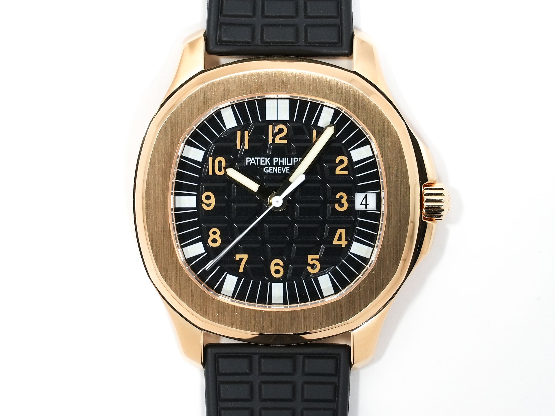 Patek Philippe Aquanaut Ref. 5065J-001 Yellow Gold Black Dial Used 5h3ebcnd