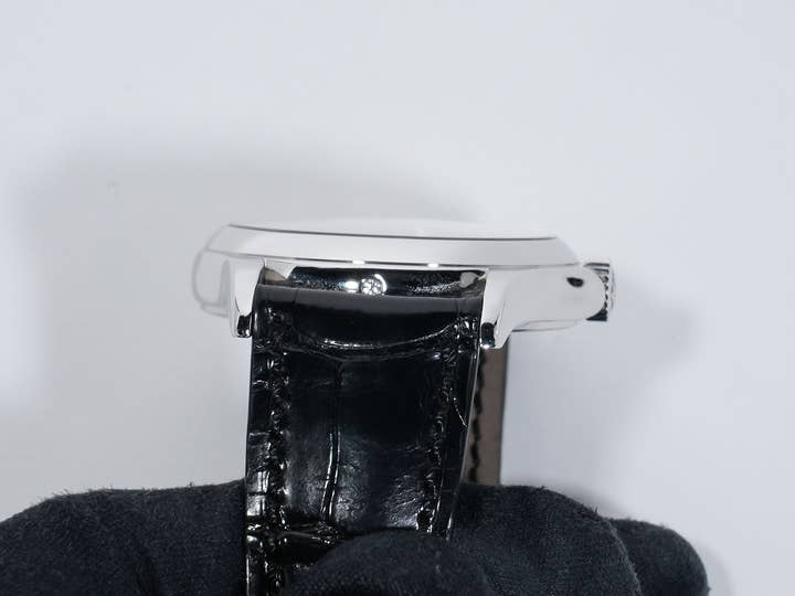 パテックフィリップ コンプリケーション ワールドタイム Ref.5110P-001 プラチナ ブルー文字盤 中古 nebu4s2s