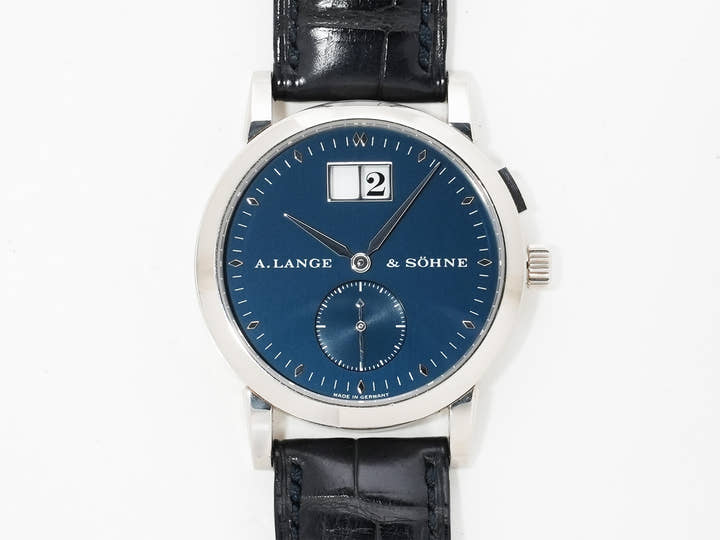A.ランゲ＆ゾーネ サクソニア Ref.105.027 ホワイトゴールド ブルー文字盤 中古 r345t8mi