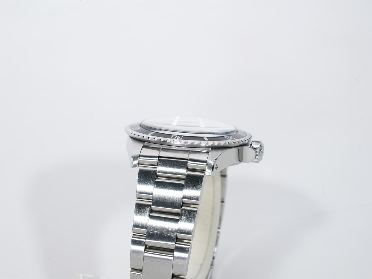 Rolex Submariner Ref. 5513 Stainless Steel Black Dial Used mg64cb5c