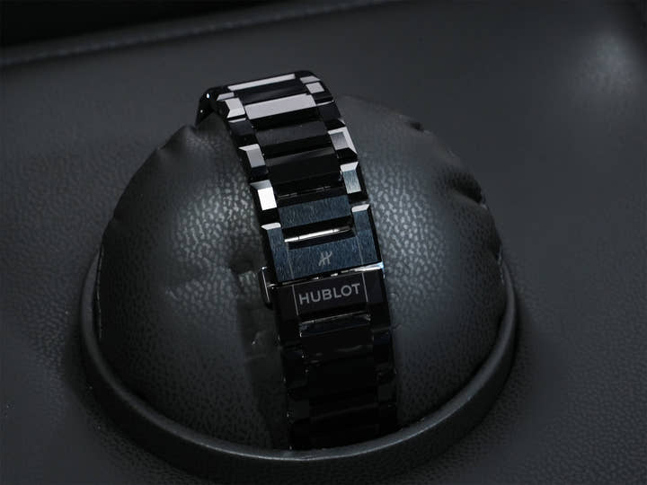 ウブロ ビッグ・バン インテグレーテッド カテドラル ミニッツリピーター トゥールビヨン ブラックセラミック Ref.458.CX.1170.CX.YOS ブラックセラミック スケルトン文字盤 美品 jnmij5mr