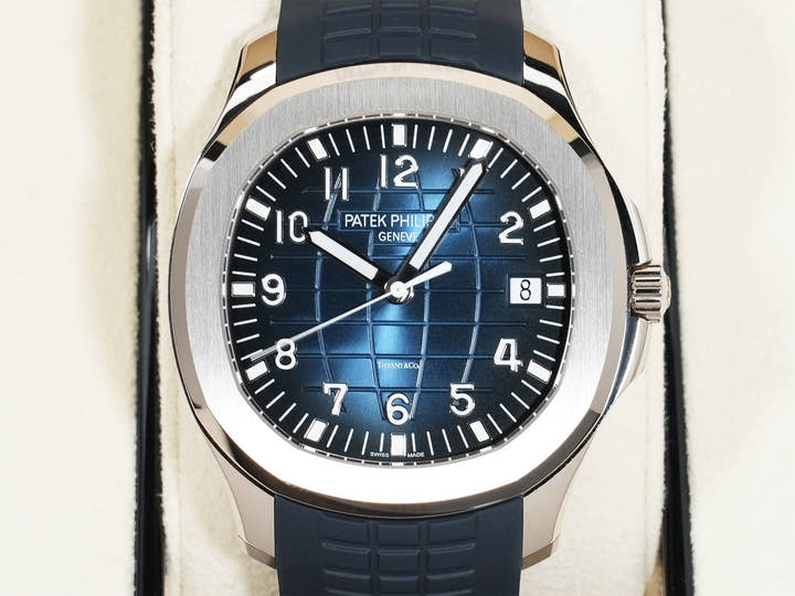 パテックフィリップ アクアノート TIFFANY&CO. Ref.5168G-001 ホワイトゴールド ミッドナイトブルー文字盤 未使用 pwd9ynfq