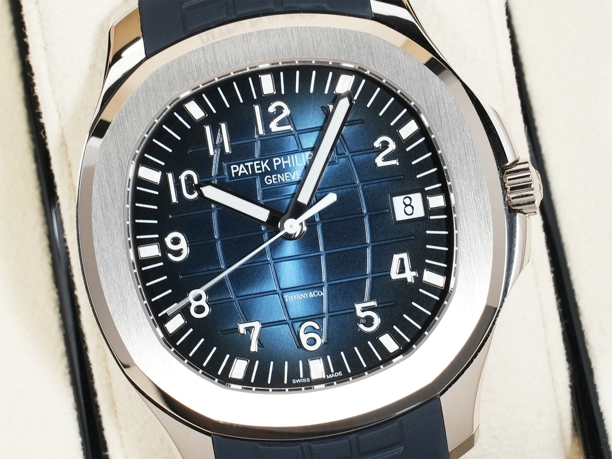 パテックフィリップ アクアノート TIFFANY&CO. Ref.5168G-001 ホワイトゴールド ミッドナイトブルー文字盤 未使用 pwd9ynfq