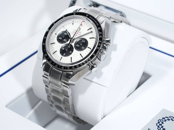 OMEGA Speedmaster Commemorative Model Chronograph 42MM Tokyo 2020 Limited Edition Ref. 522.30.42.30.04.001 Stainless Steel Silver Dial Unworn b446n2o6
