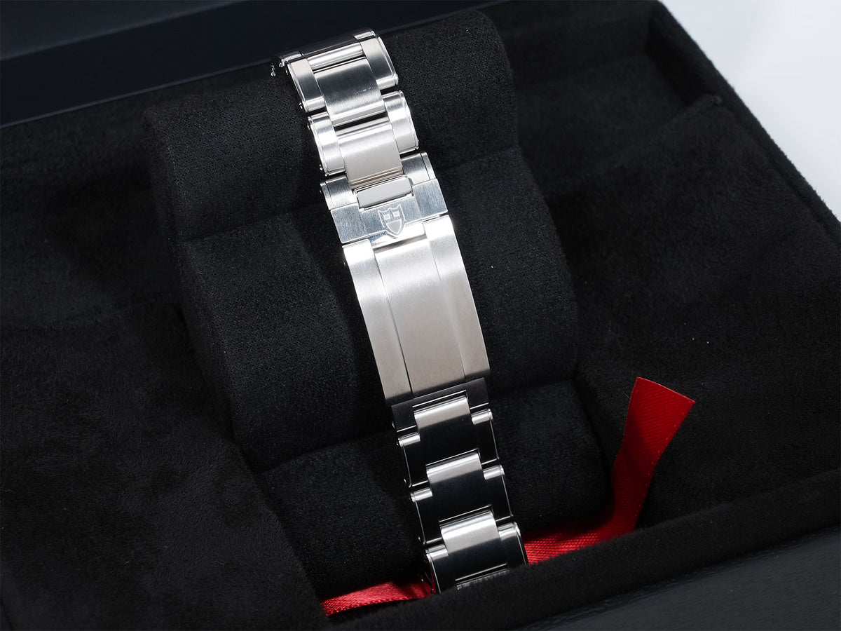 Tudor Black Bay 54 Ref. 79000B Stainless Steel Blue Dial Unworn ti4cb35m