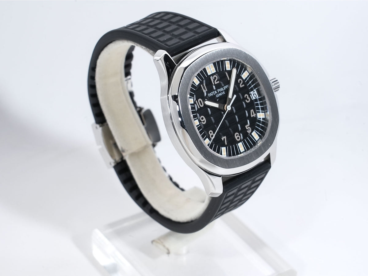 Patek Philippe Aquanaut Large Ref.5065A-001 Stainless Steel Black Dial Pre-owned 5reybj8g