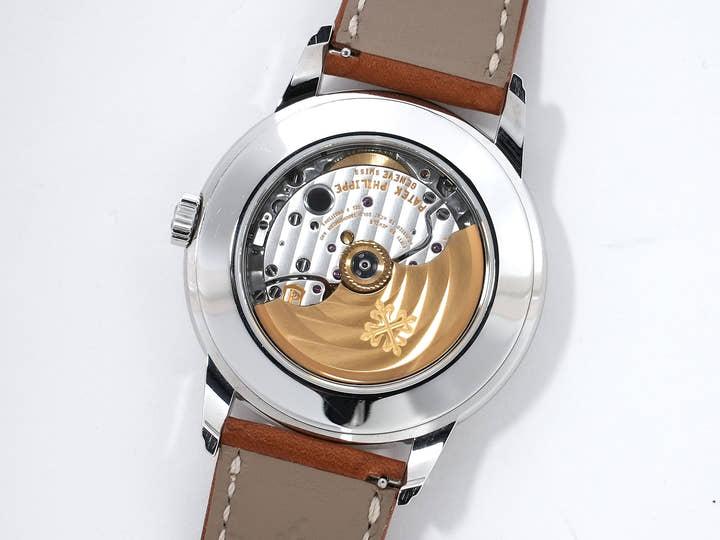 Patek Philippe Calatrava Weekly Calendar Ref. 5212A-001 Stainless Steel Silver Dial Pre-owned ti5zk68j