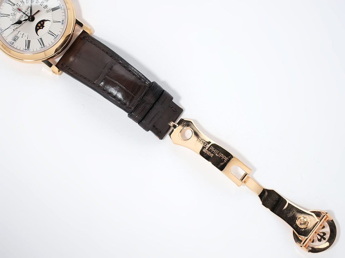 Patek Philippe Perpetual Calendar Retrograde Ref. 5159R-001 Rose Gold Silver Dial Used 2b3o5hf8