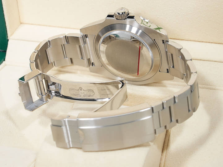 ロレックス サブマリーナー デイト Ref.116610LV ステンレススチール グリーン文字盤 美中古 8xs5uguo