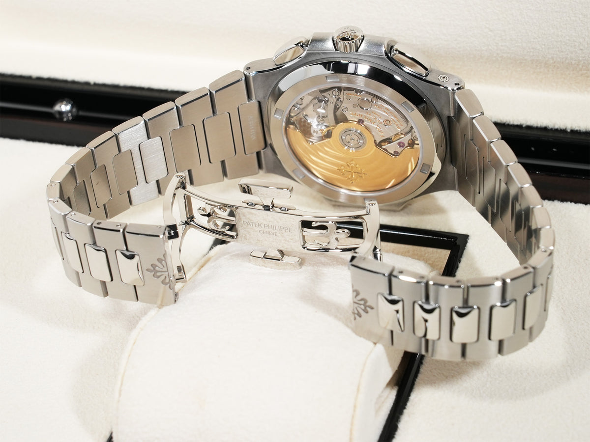 パテックフィリップ ノーチラス トラベルタイム クロノグラフ Ref.5990/1A-011 ステンレススチール ブルーソレイユ文字盤 美品 36jjyeh2