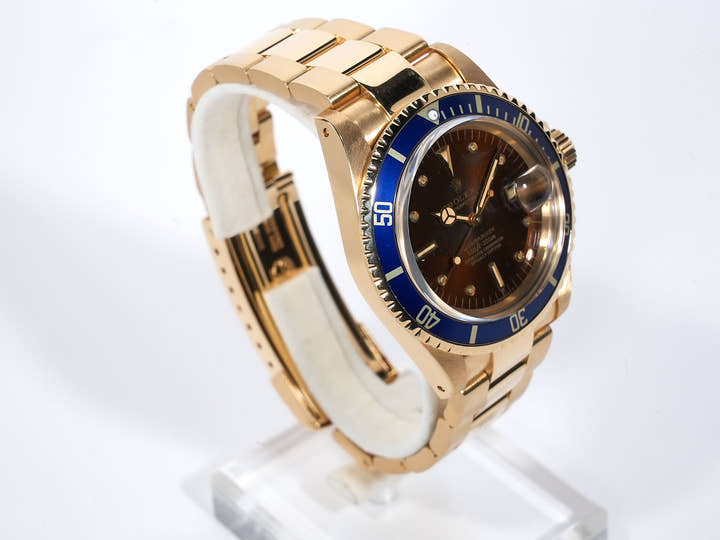 ロレックス サブマリーナー デイト Ref.1680/8 イエローゴールド ブルー文字盤 中古 esoad5tu