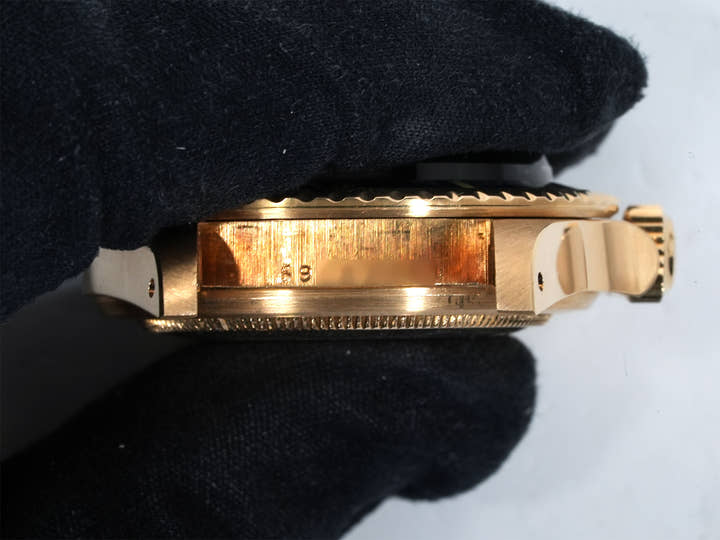 ロレックス サブマリーナー デイト Ref.1680/8 イエローゴールド ブルー文字盤 中古 esoad5tu