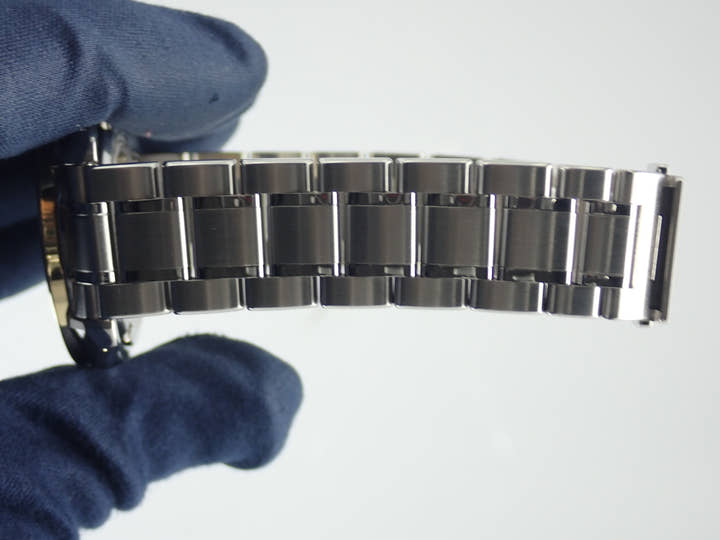 グランドセイコー 9Fクォーツ Ref.SBGV238 シャンパン文字盤 中古 9f-quartz