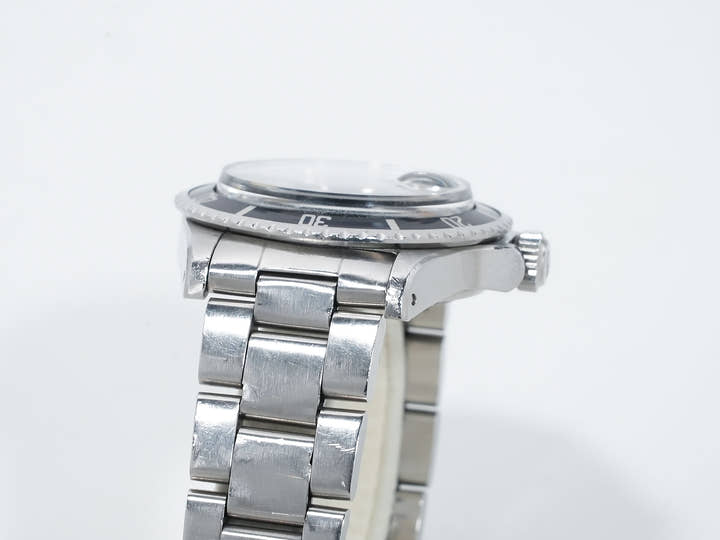 Pre-owned Rolex Submariner Date Ref. 1680 Stainless Steel Black Dial dwvu8hxk