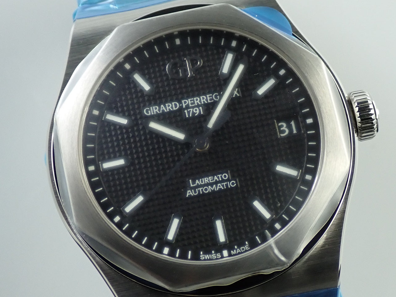 Girard-Perregaux Laureato &lt;Warranty, Box, etc.&gt;