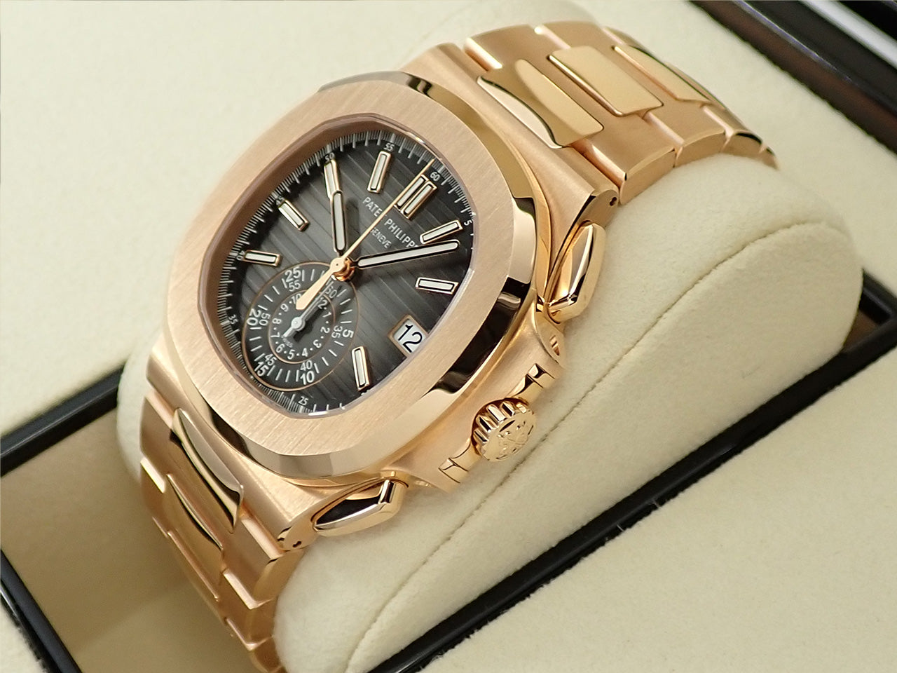 Patek Philippe Nautilus &lt;Warranty, Box, etc.&gt;