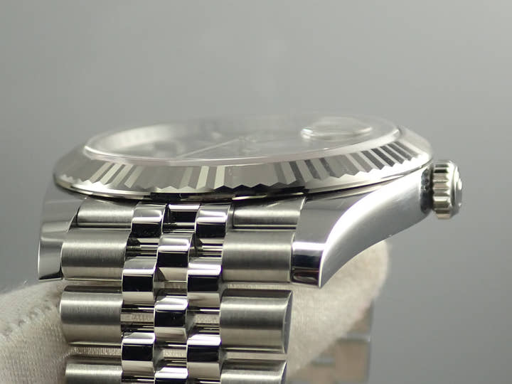 ロレックス デイトジャスト41 Ref.126334 ステンレススチール/ホワイトゴールド スレート文字盤 ジュビリーブレスレット 中古 7H2JC192