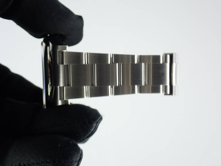 ロレックス オイスターパーペチュアル Ref.126000 グリーン文字盤 中古 oyster-perpetual-53