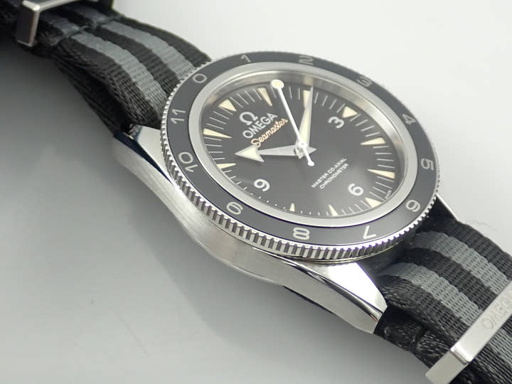 Omega Seamaster 300 Spectre Limited Edition Ref.233.32.41.21.01.001 Black Dial Excellent Condition 233L0WUS