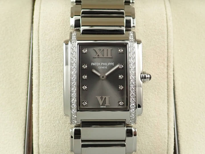 パテックフィリップ Twenty-4 Ref.4910/10A-010 ステンレススチール グレー文字盤