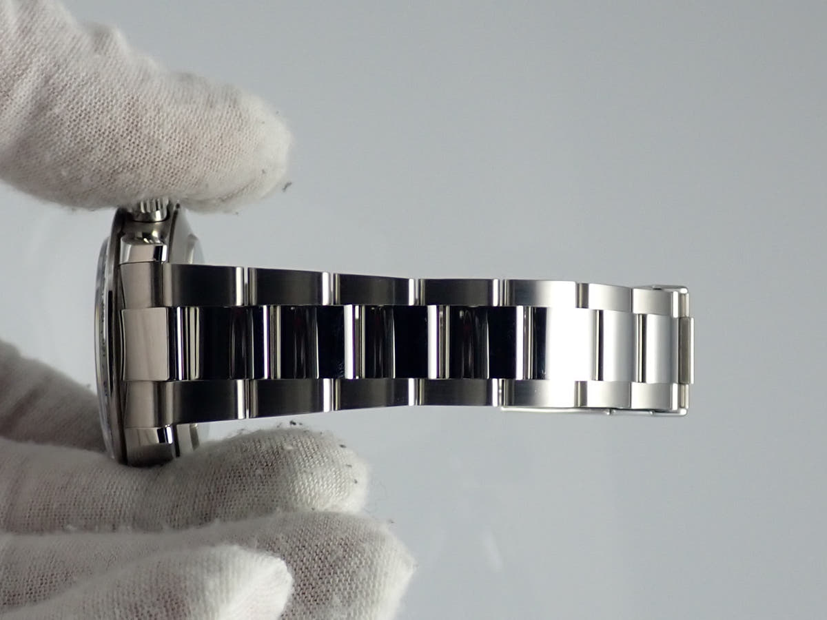 ロレックス デイトナ Ref.116520 ブラック文字盤 美品 daytona-558