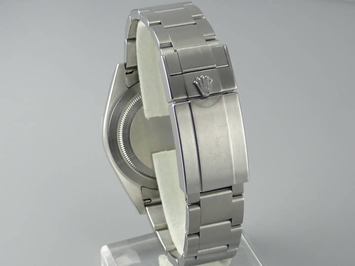 ロレックス エクスプローラー Ref.214270 ブラック文字盤 中古 explorer-271