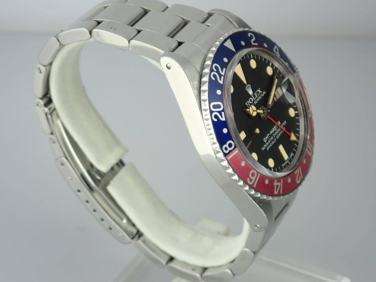 ロレックス GMTマスター Ref.1675 ブラック文字盤 中古 gmt-master-143