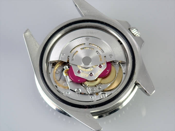 ロレックス GMTマスター Ref.1675 ブラック文字盤 中古 gmt-master-143 オイスターブレスレット