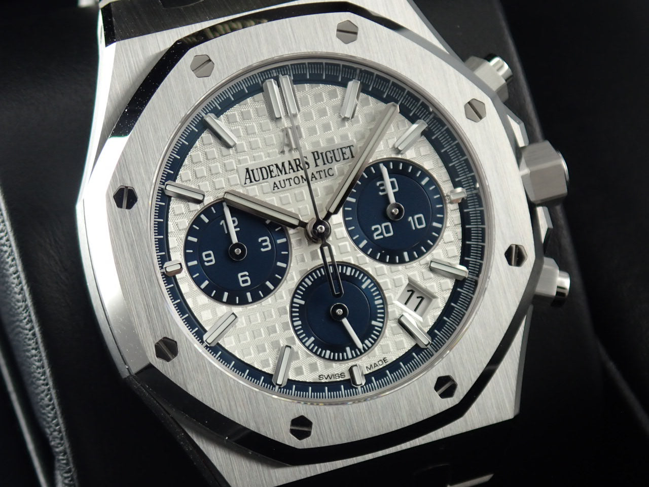 Audemars Piguet Royal Oak Chronograph Boutique Limited Edition [Excellent Condition] &lt;Warranty, Box, etc.&gt;