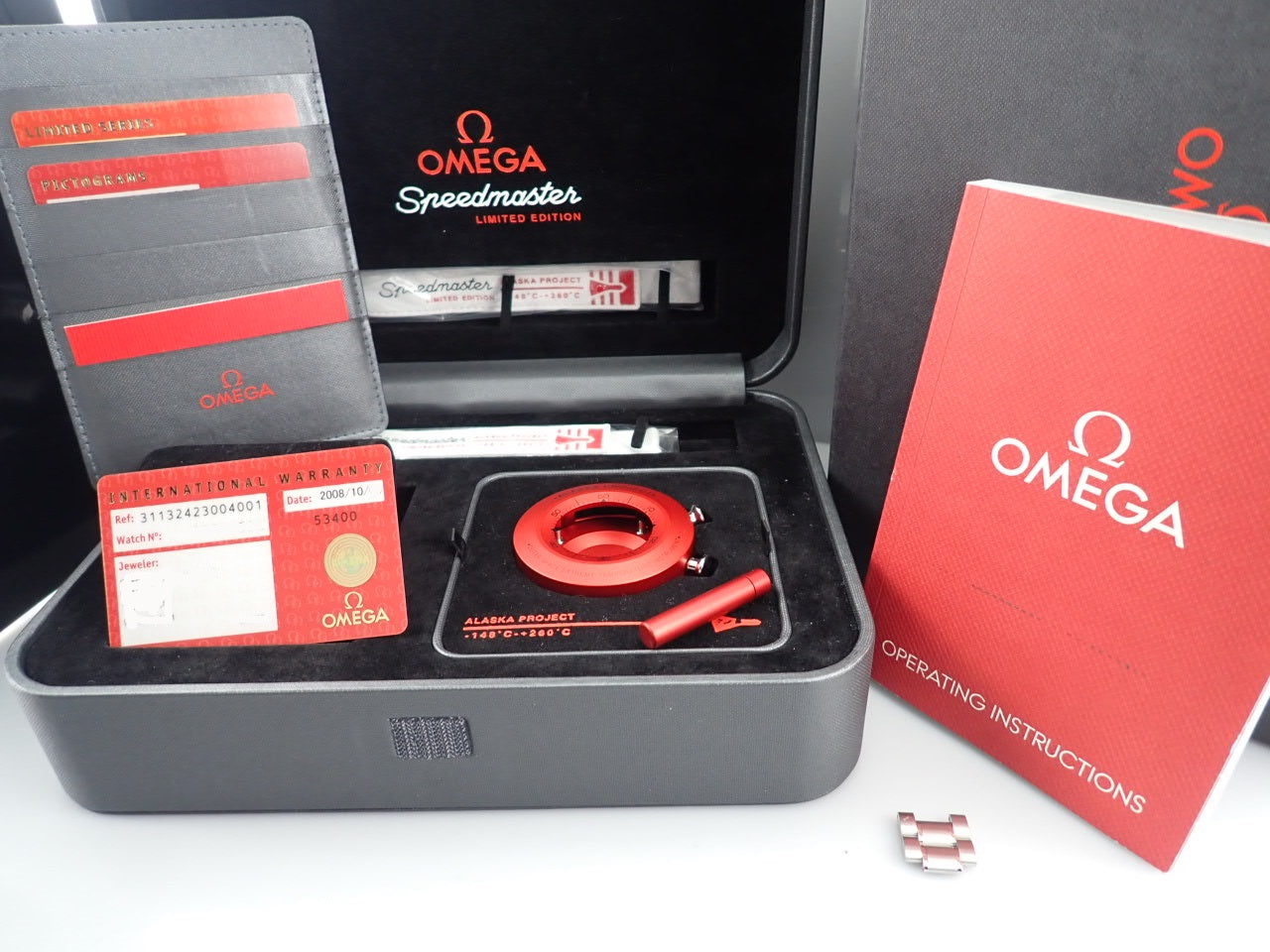 Omega Speedmaster Professional Alaska Project &lt;Warranty, Box, etc.&gt;