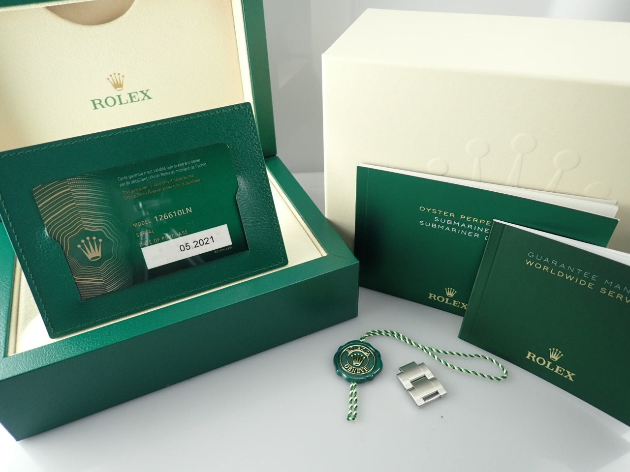 Rolex New Submariner Date [Unused] &lt;Warranty, Box, etc.&gt;