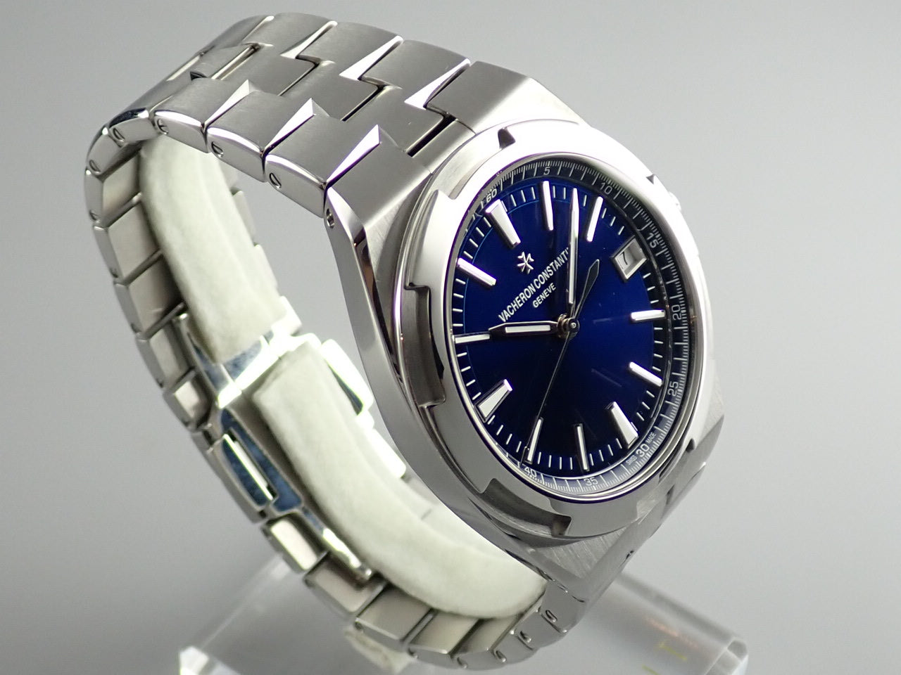 Vacheron Constantin Overseas Blue Dial &lt;Warranty, Box, etc.&gt;