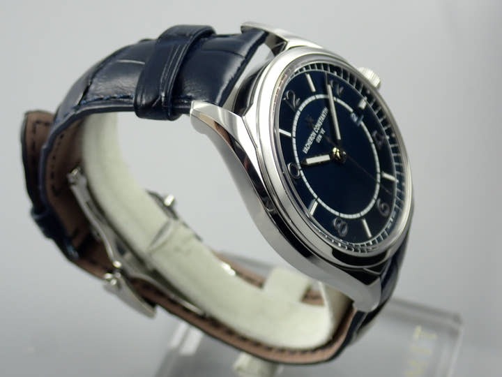 ヴァシュロンコンスタンタン フィフティーシックス Ref.4600E/000A-B487 ブルー文字盤 中古 fifty-six-7