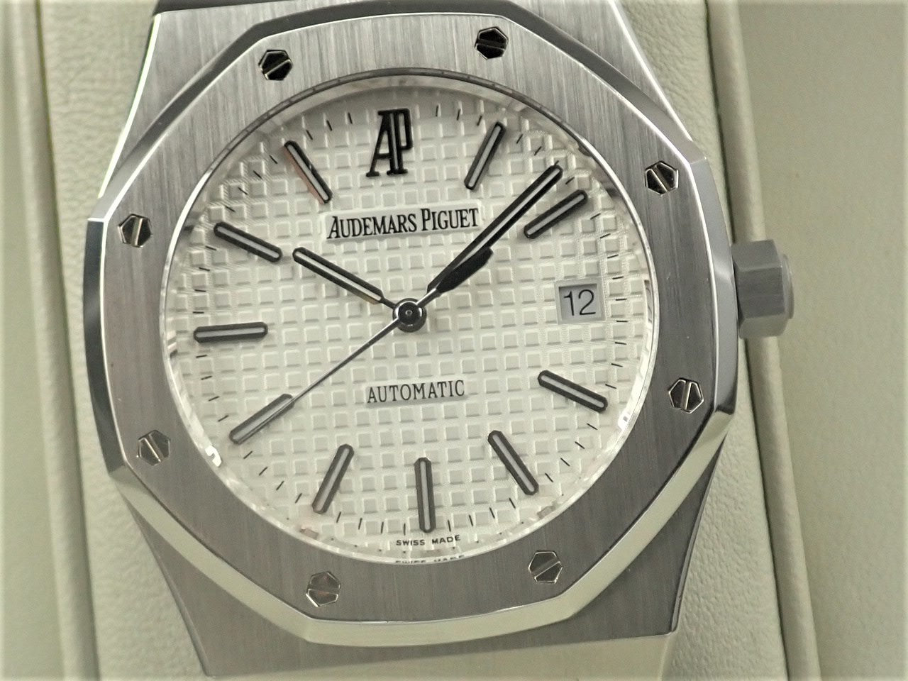 Audemars Piguet Royal Oak Automatic Silver Dial &lt;Warranty, Box, etc.&gt;